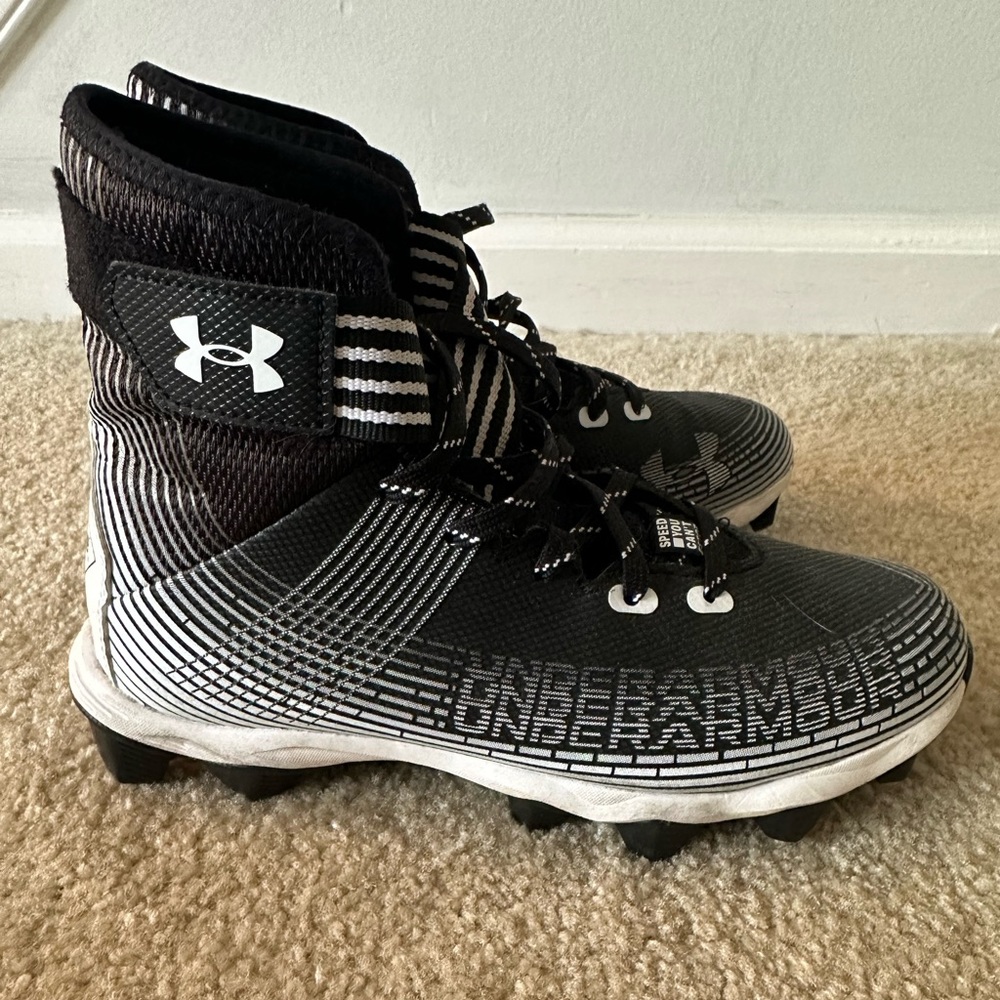 Under Amour Youth Football Cleats